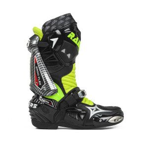 BOTA RAINERS 999 GP CARBONO...