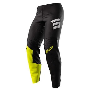 EQUIPACION PANTALON Y...
